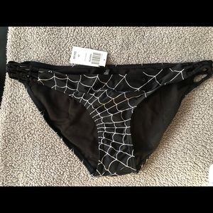 Hot Topic  bikini bottom